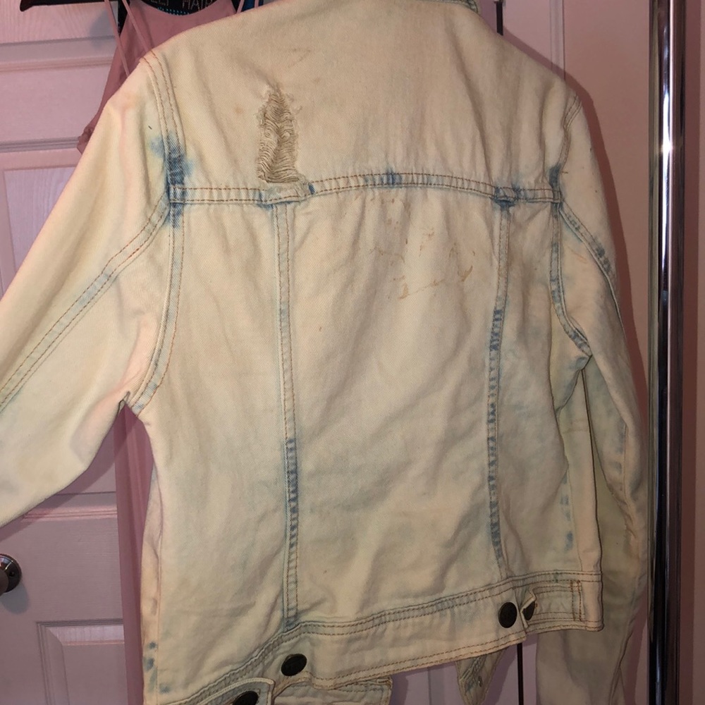 Jean jacket - Picture 5 of 5